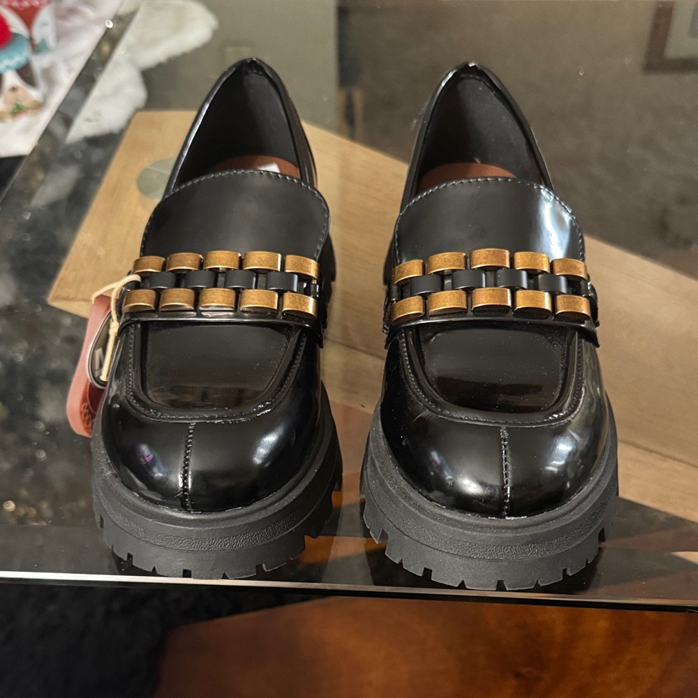 MIA Black and Tan Women's Loafers - Picture 3 of 8
